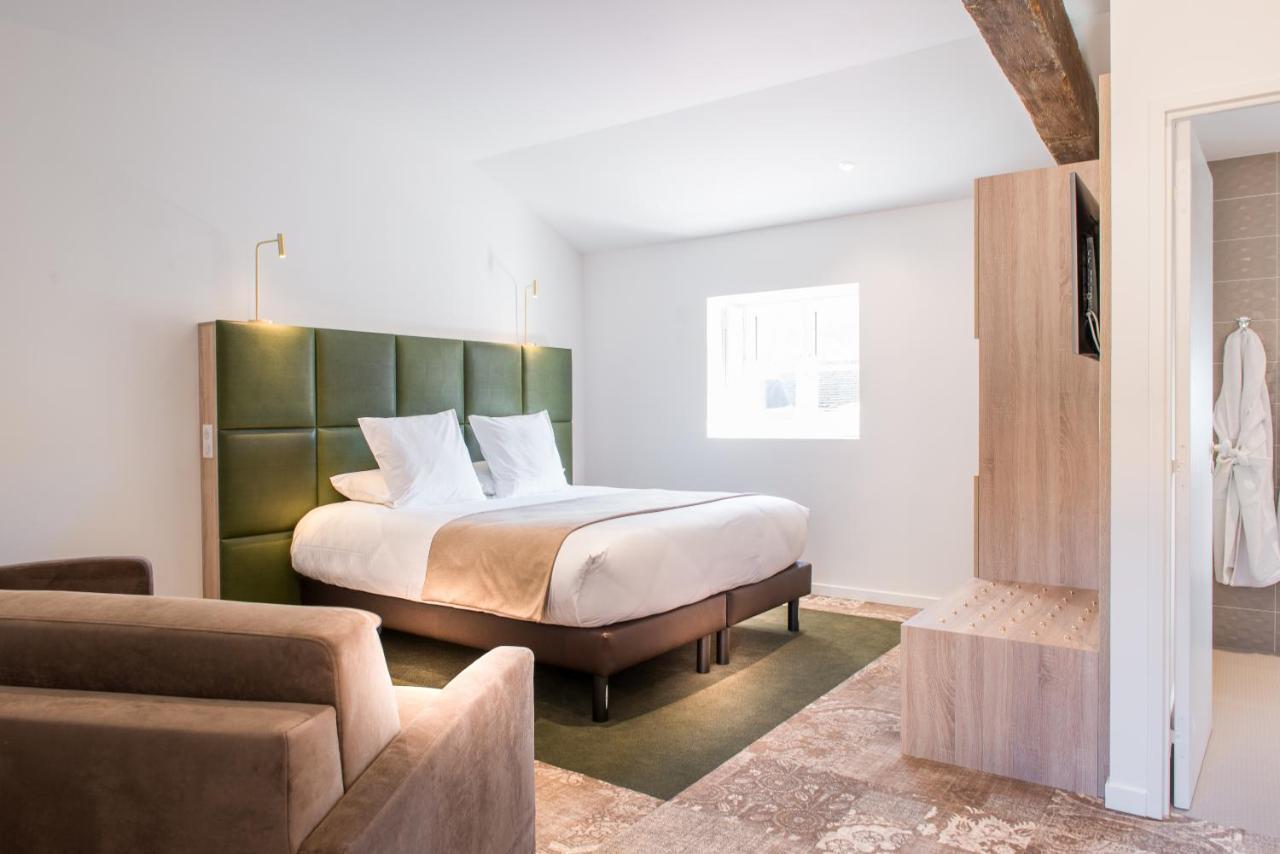 Logis Hotel Le Tilia Joux Exterior foto