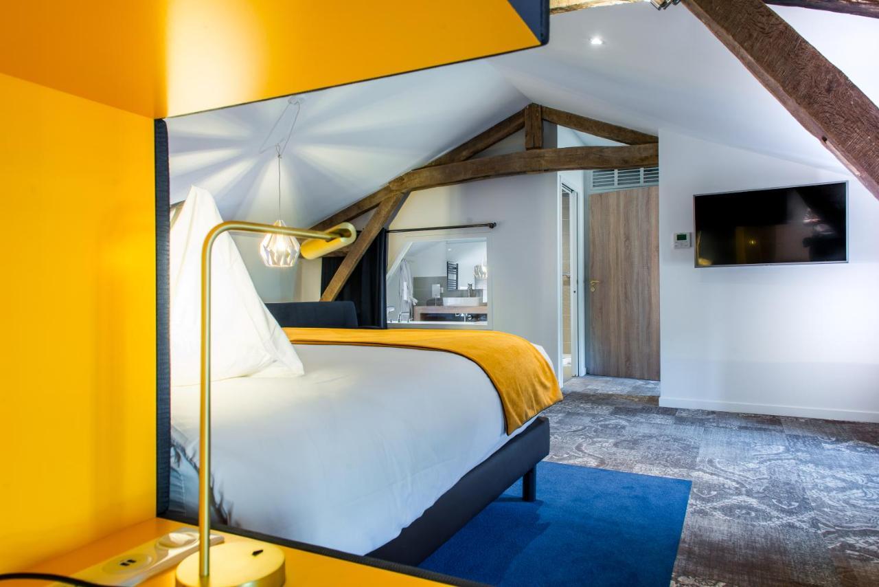 Logis Hotel Le Tilia Joux Exterior foto